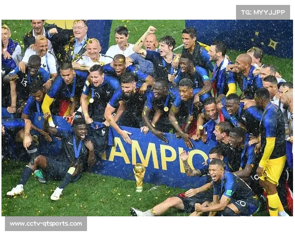 意甲第11轮全部战罢,积分榜竞争激烈 意甲第11轮全部战罢,积分榜竞争激烈